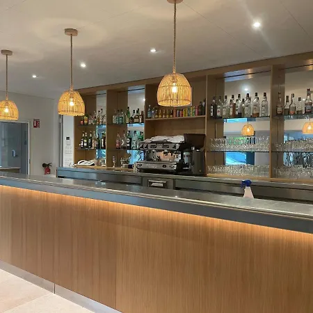 Au Tapis De Sable 2*