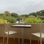 Au Tapis De Sable Ξενοδοχείο 2*