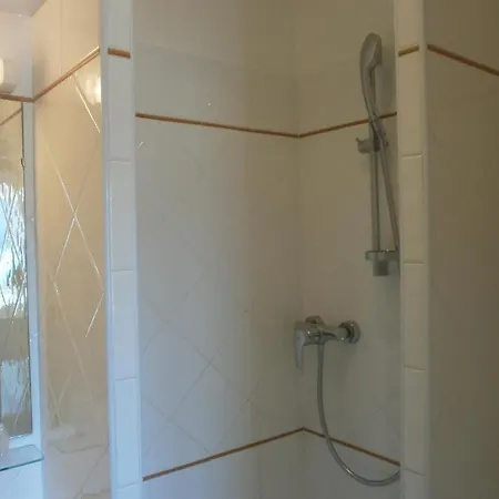 فندق Au Tapis De Sable